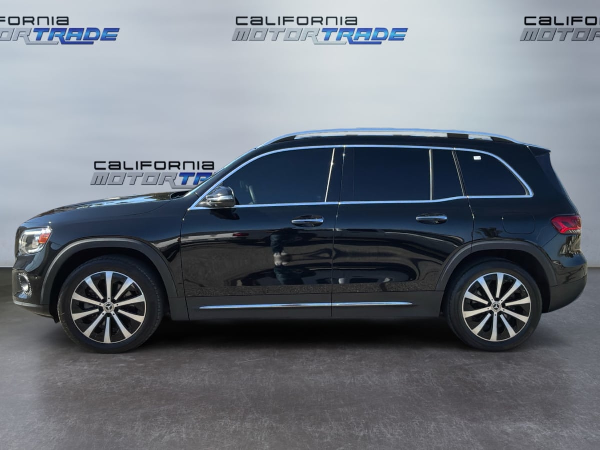 Mercedes-Benz GLB 250 photo 5