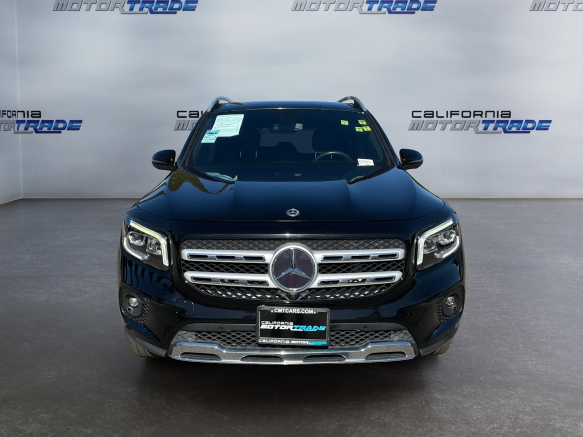 Mercedes-Benz GLB 250 photo 2