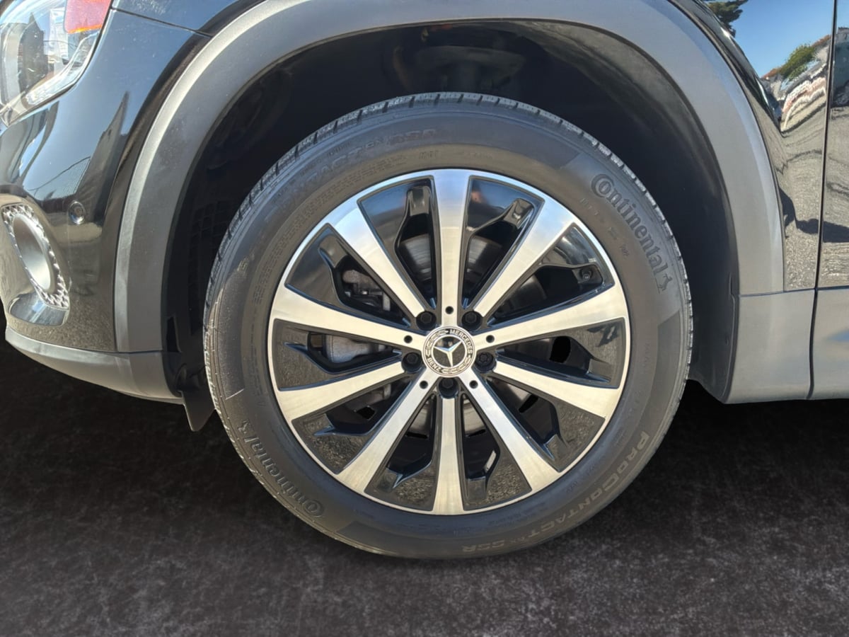 Mercedes-Benz GLB 250 photo 6