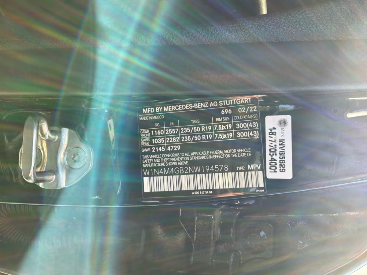 Mercedes-Benz GLB 250 photo 20