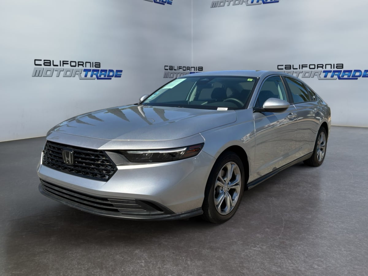 Honda Accord photo 24