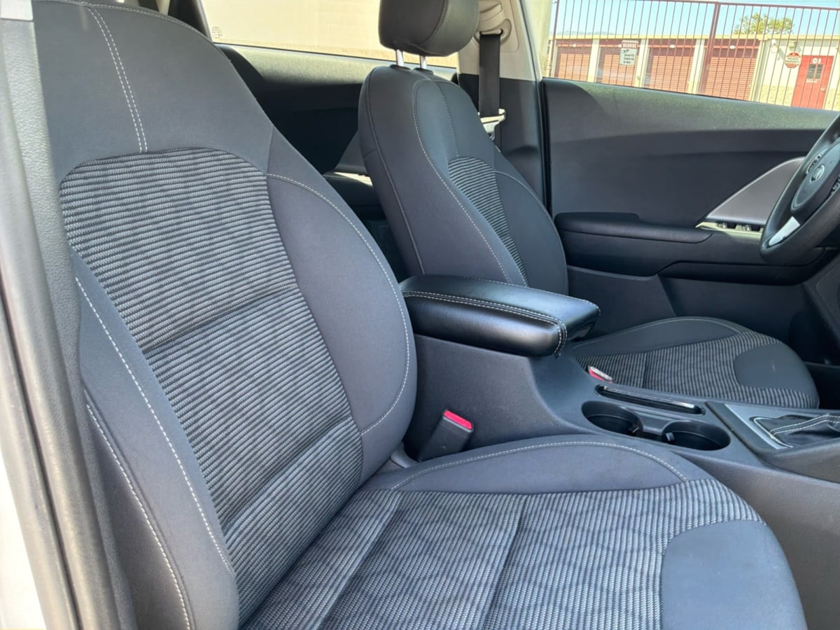 Kia Niro photo 19