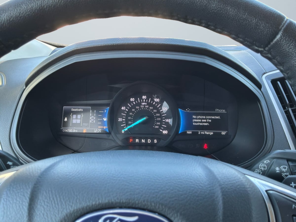 Ford Edge photo 12