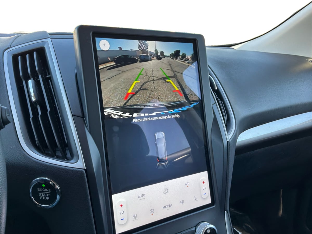 Ford Edge photo 13