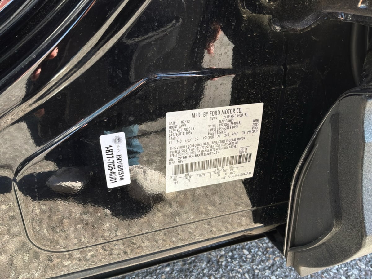 Ford Edge photo 23