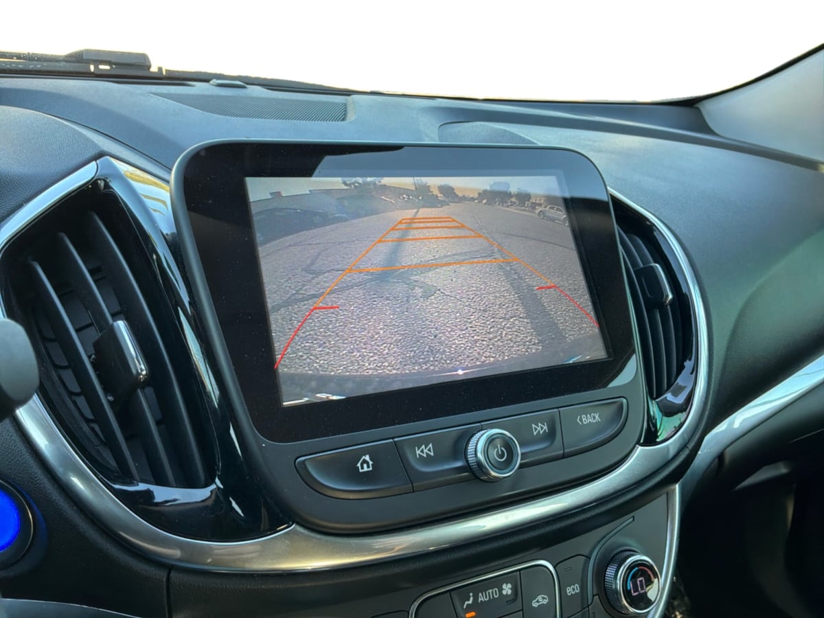 Chevrolet Volt photo 13