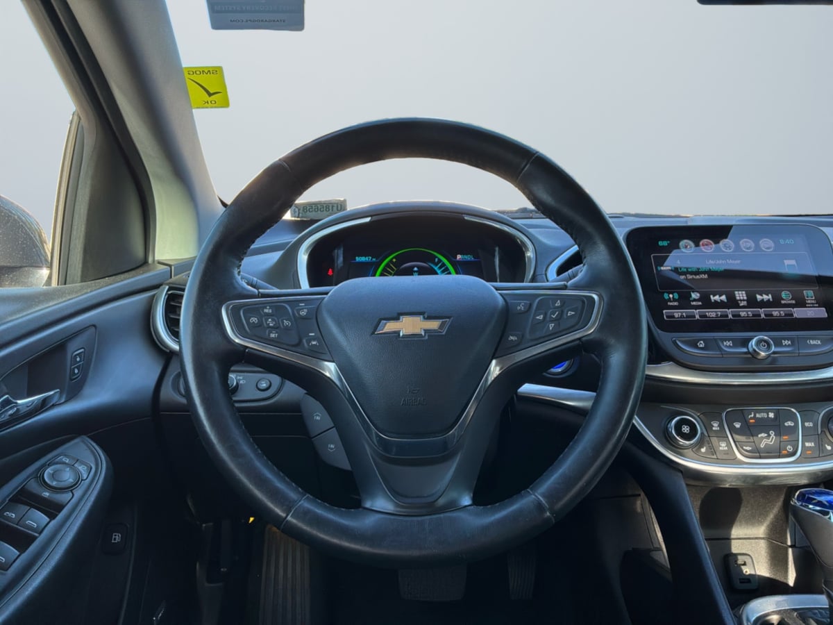 Chevrolet Volt photo 11