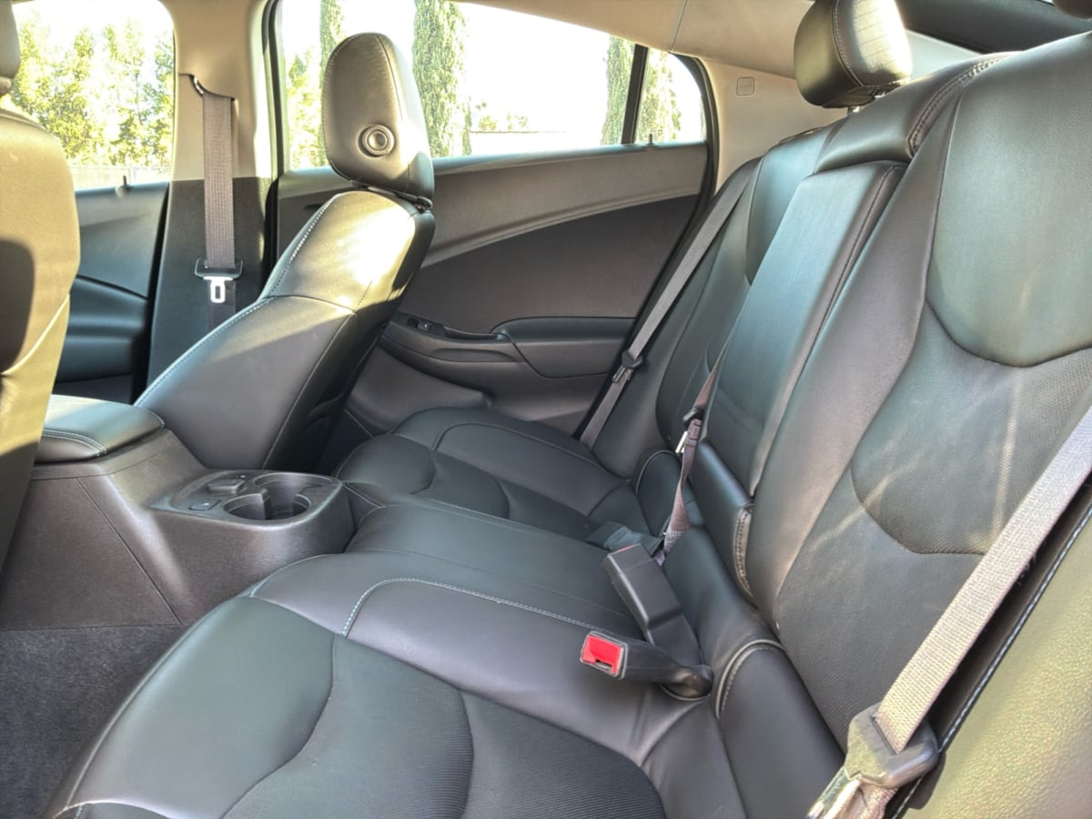 Chevrolet Volt photo 19