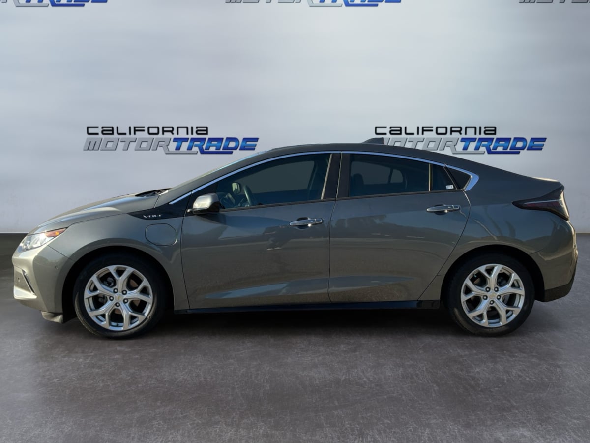 Chevrolet Volt photo 8
