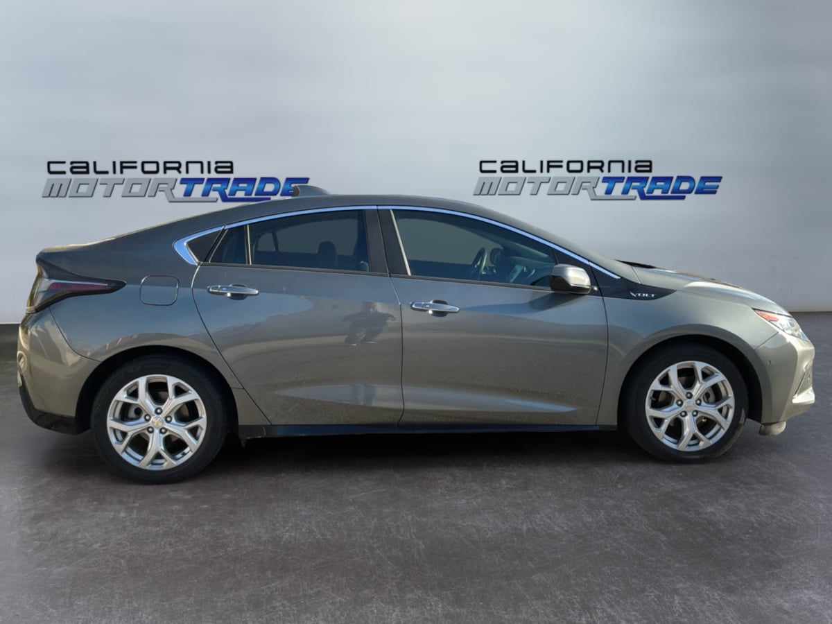 Chevrolet Volt photo 4