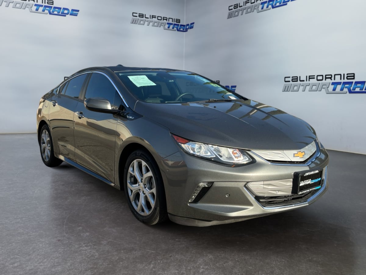 Chevrolet Volt photo 3