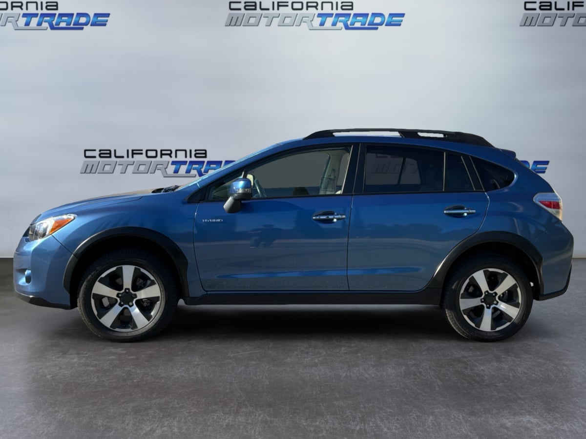 Subaru XV CrossTrek photo 8