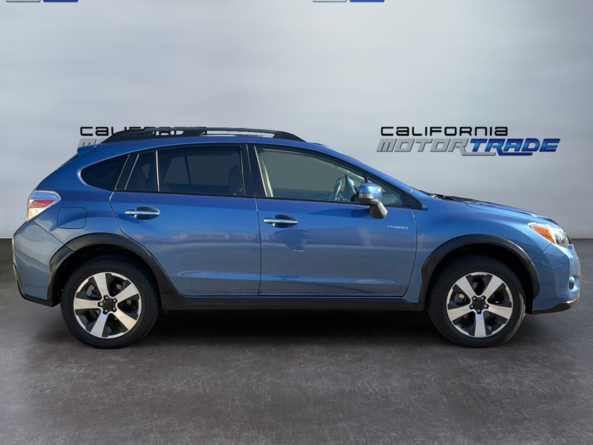 Subaru XV CrossTrek photo 4