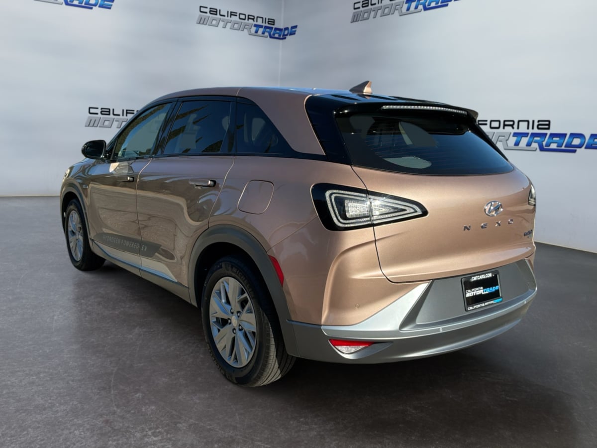 Hyundai Nexo photo 7