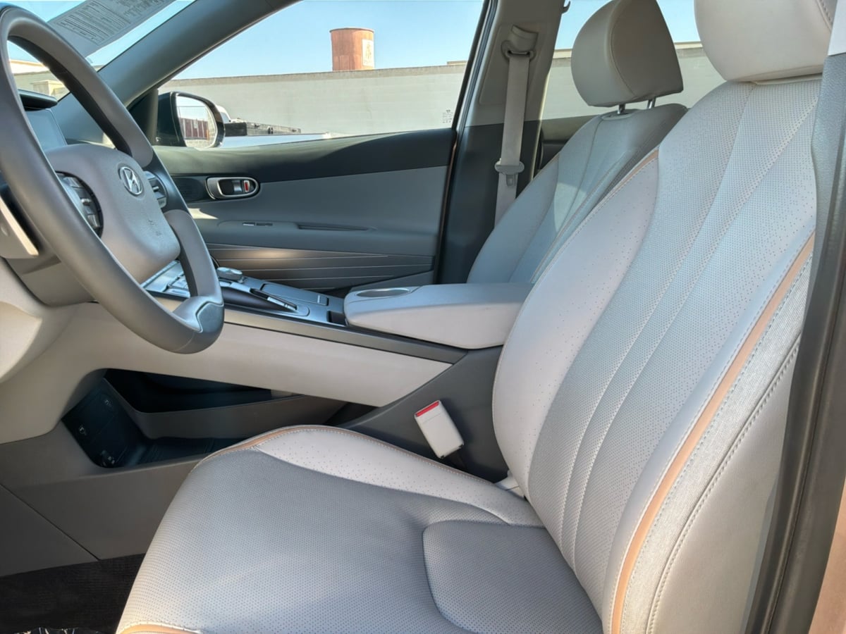 Hyundai Nexo photo 18