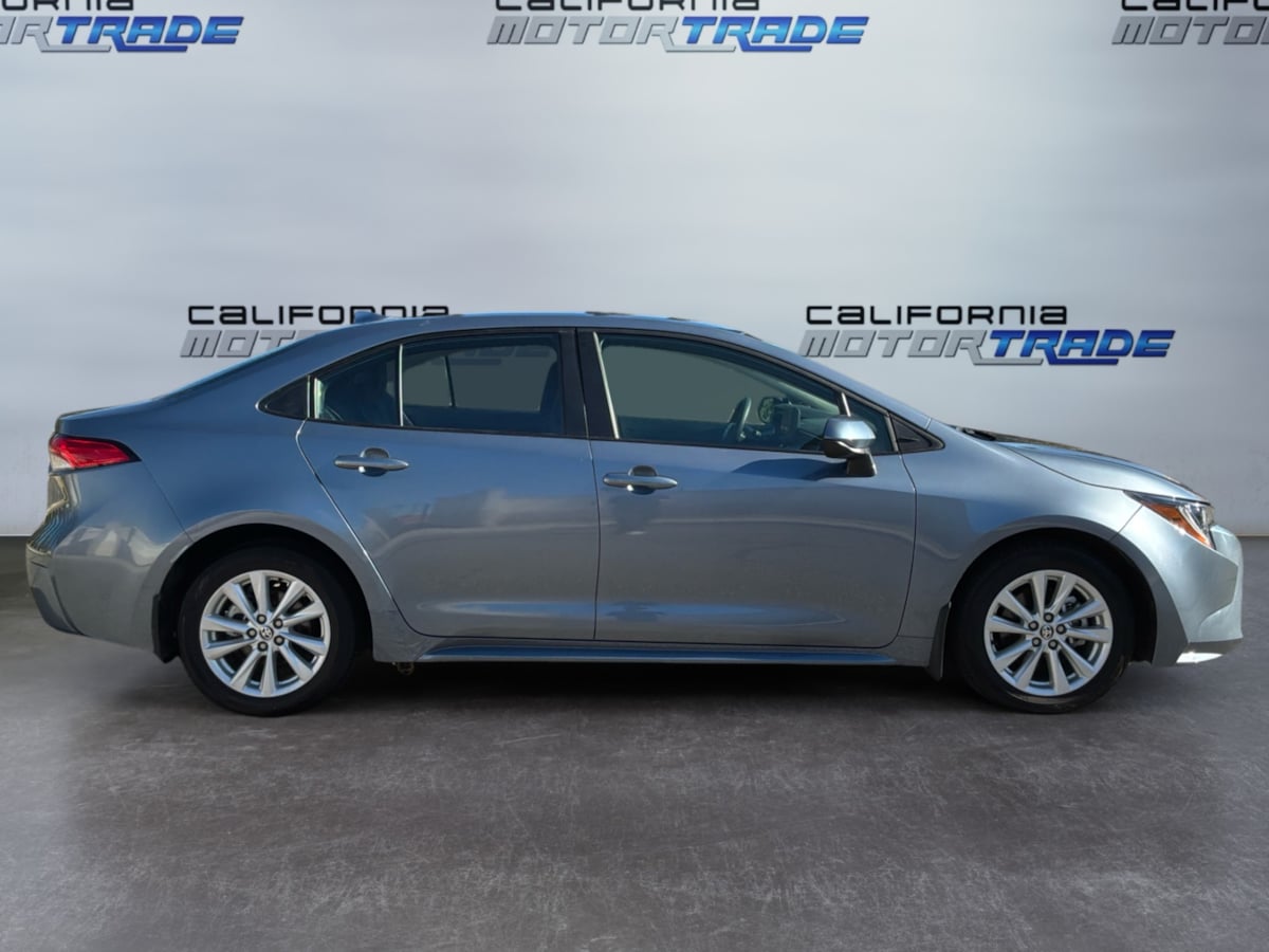 Toyota Corolla photo 4
