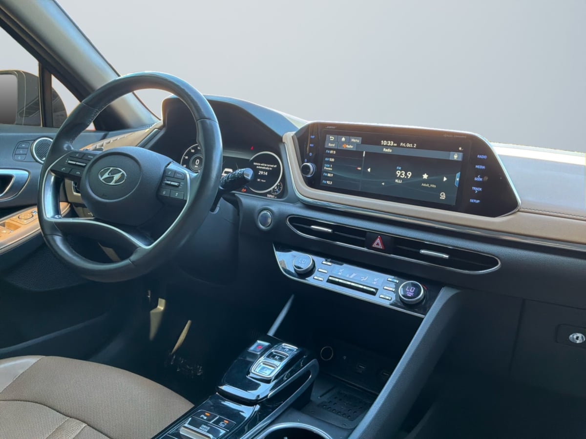 Hyundai Sonata photo 14