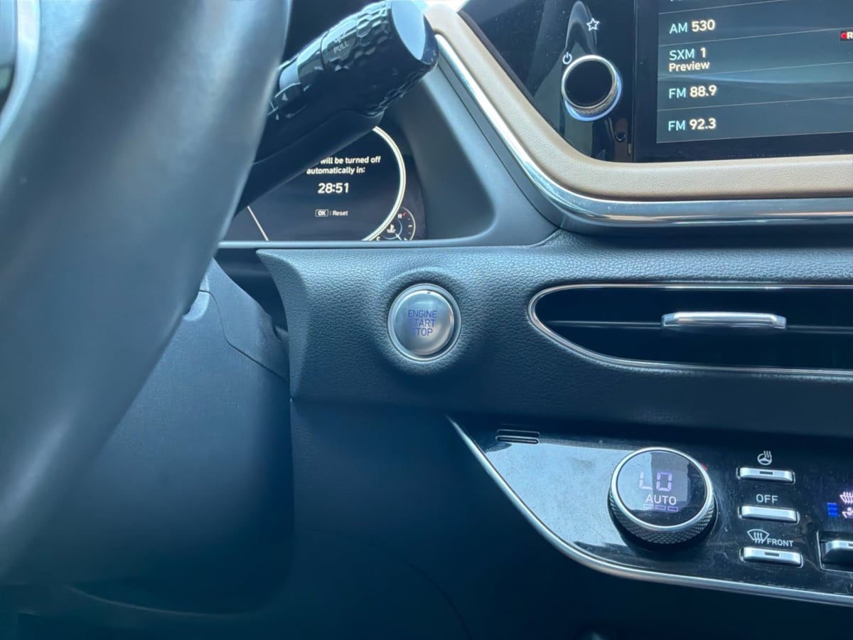 Hyundai Sonata photo 17