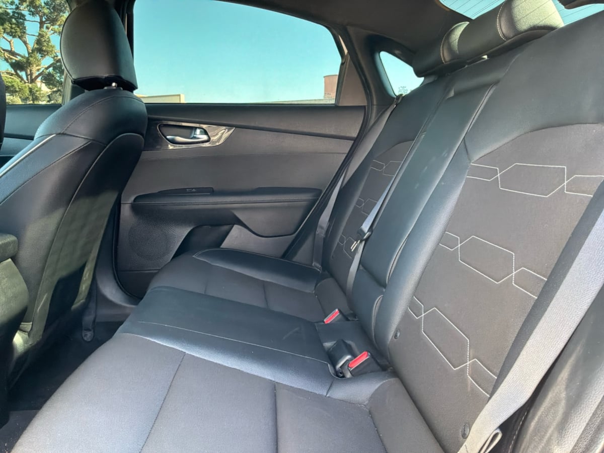 Kia Forte photo 19