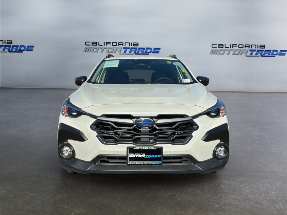 Subaru Crosstrek photo 2
