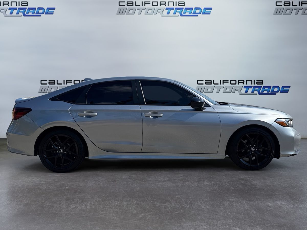 Honda Civic photo 4