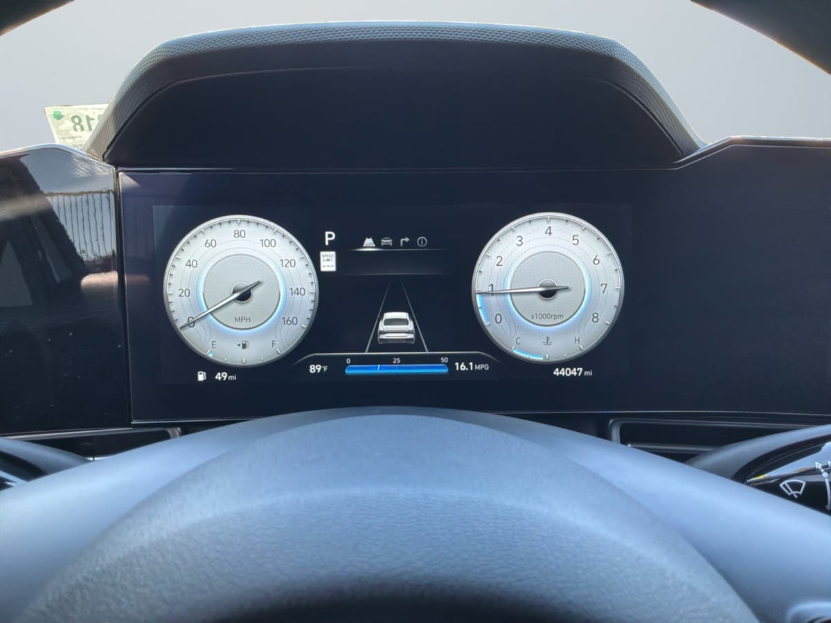 Hyundai Elantra photo 12