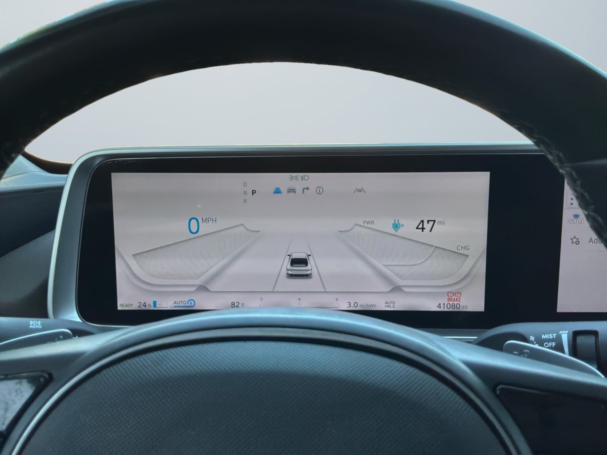 Hyundai Ioniq 6 photo 12