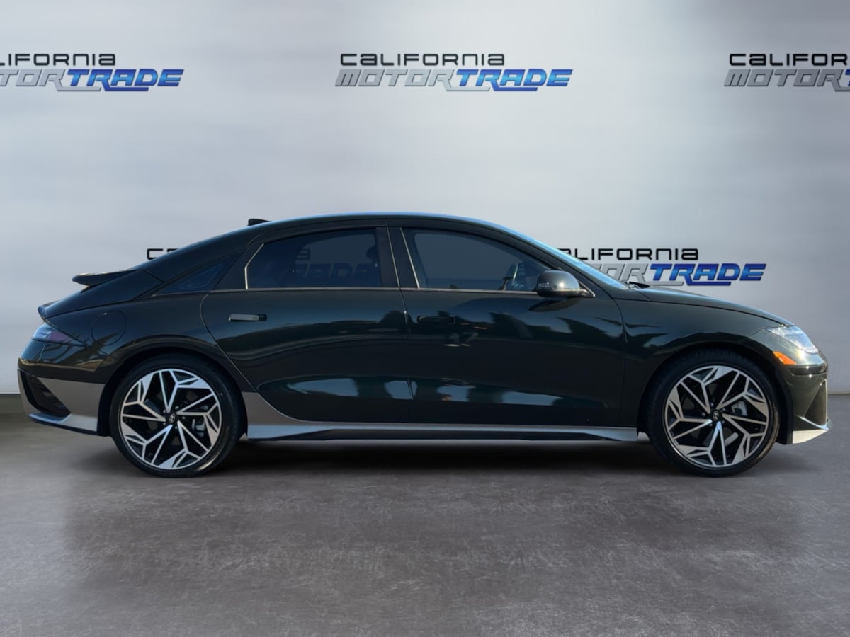 Hyundai Ioniq 6 photo 4