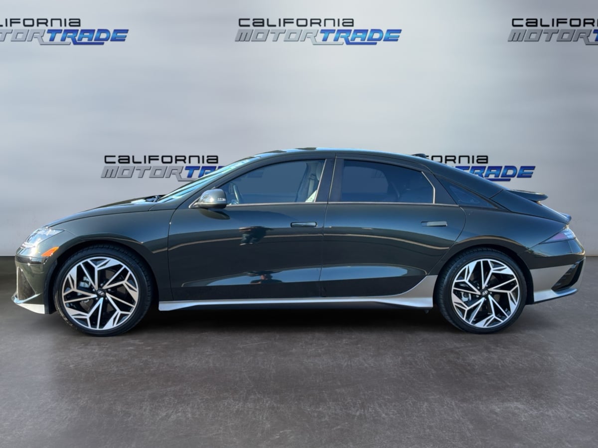 Hyundai Ioniq 6 photo 8