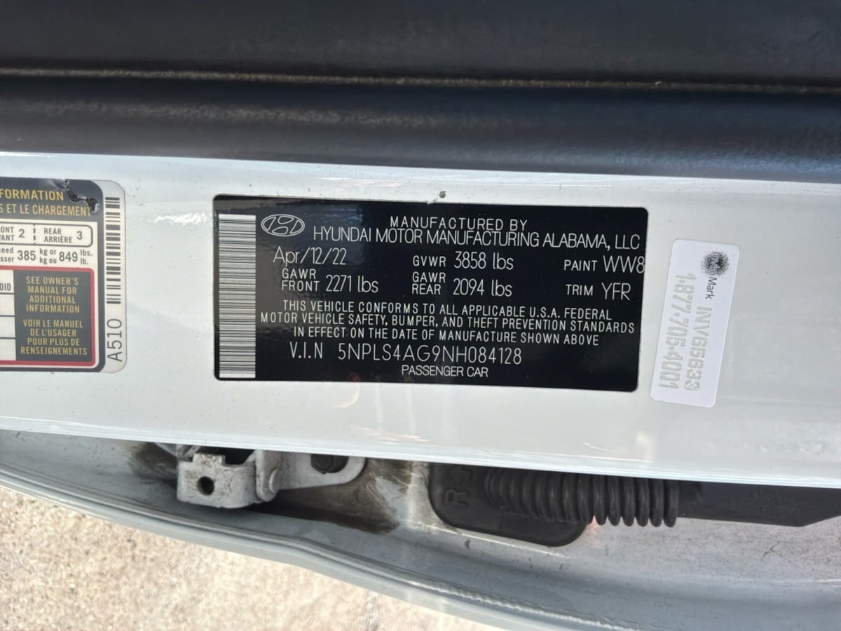 Hyundai Elantra photo 23