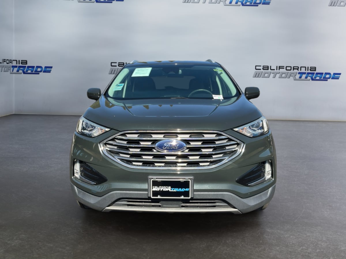 Ford Edge photo 2