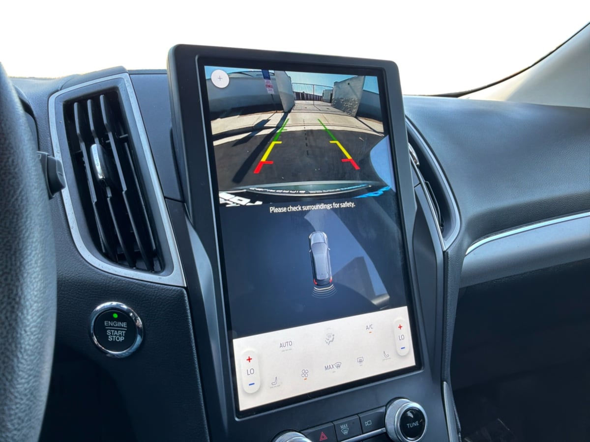 Ford Edge photo 13