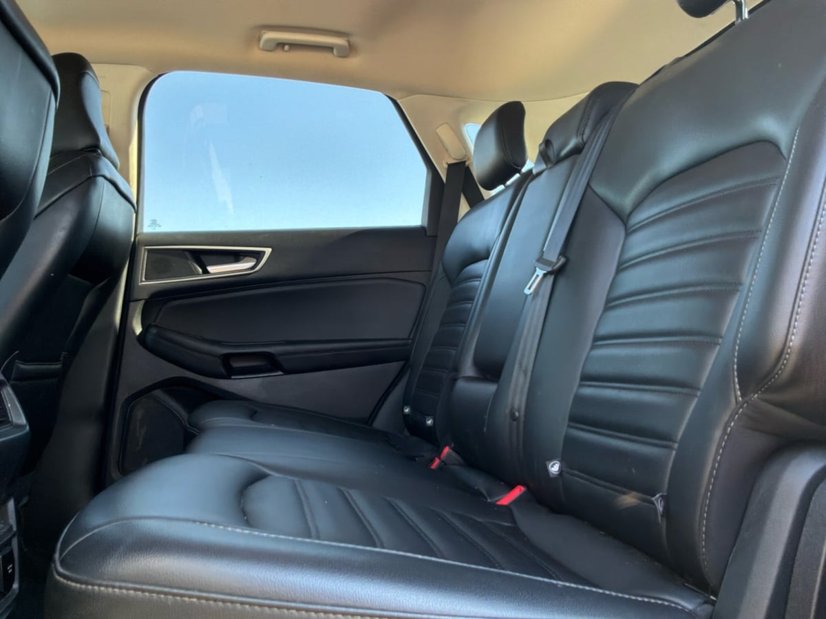 Ford Edge photo 19