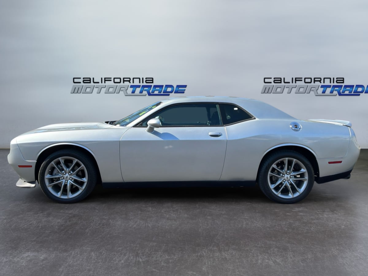 Dodge Challenger photo 8