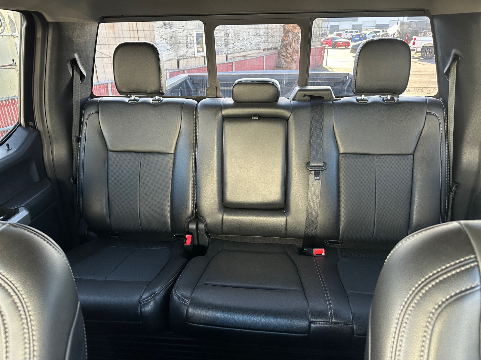 Ford F-250 photo 25