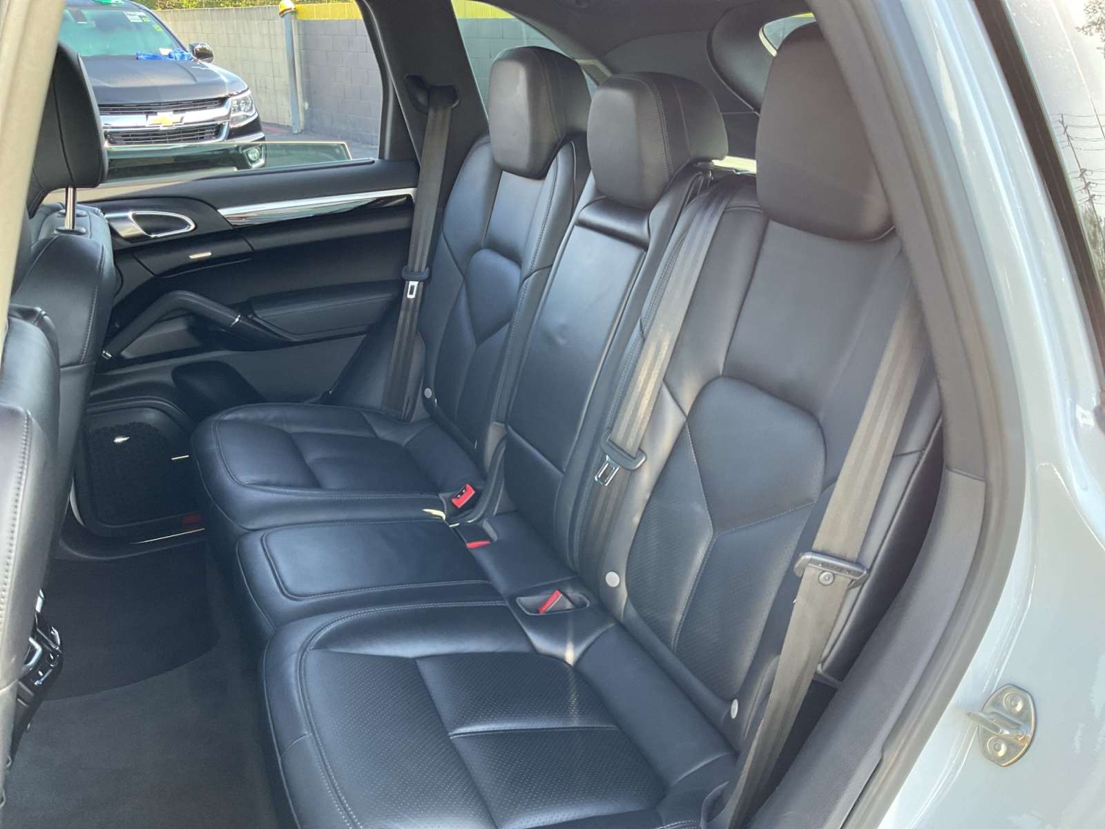 Porsche Cayenne photo 19