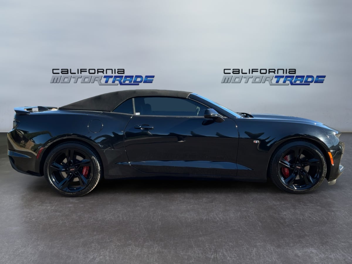 Chevrolet Camaro photo 4