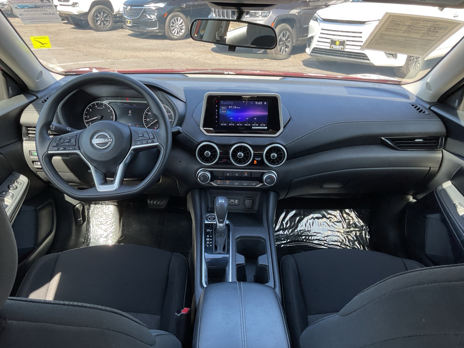 Nissan Sentra photo 17