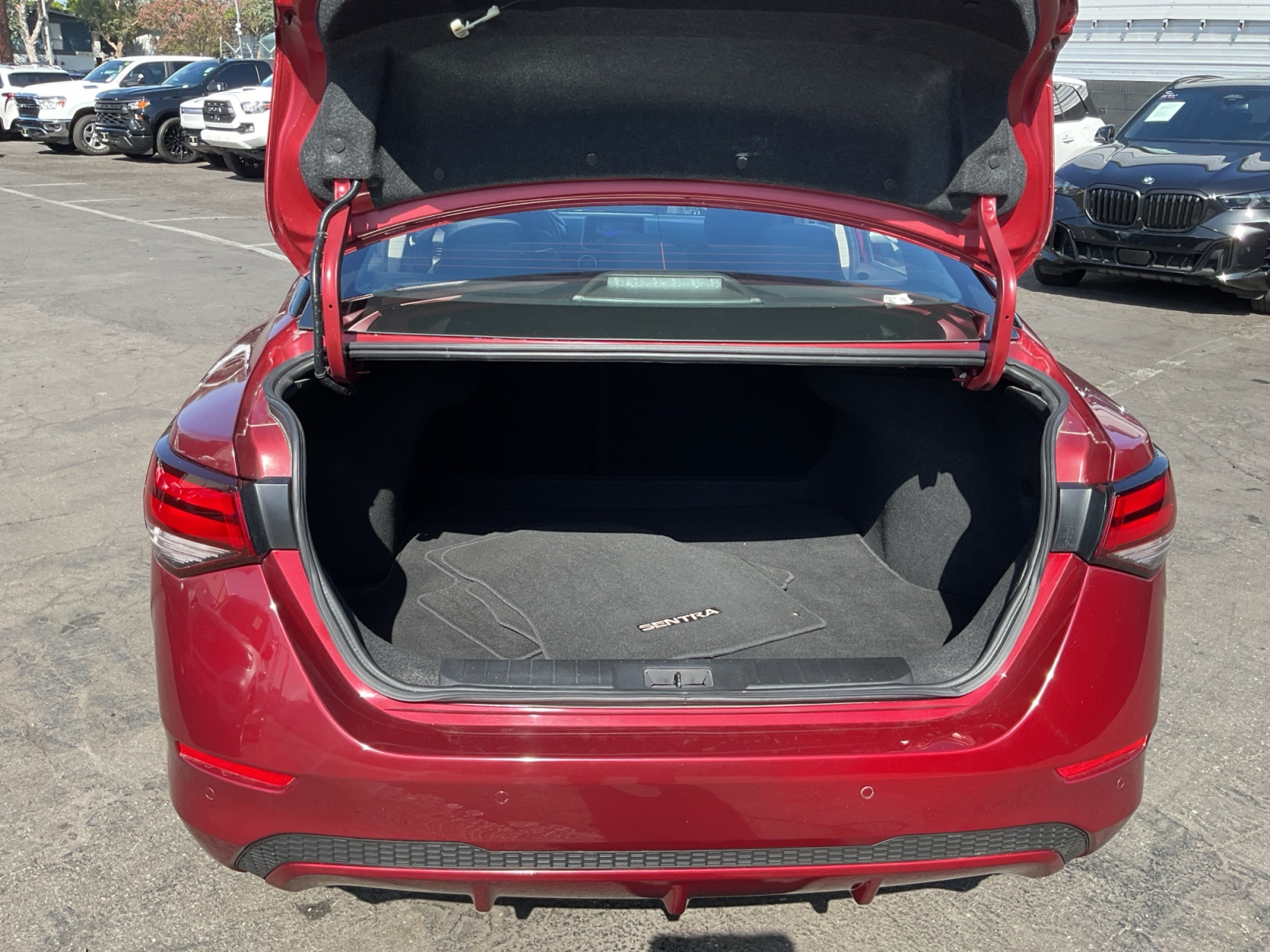 Nissan Sentra photo 25