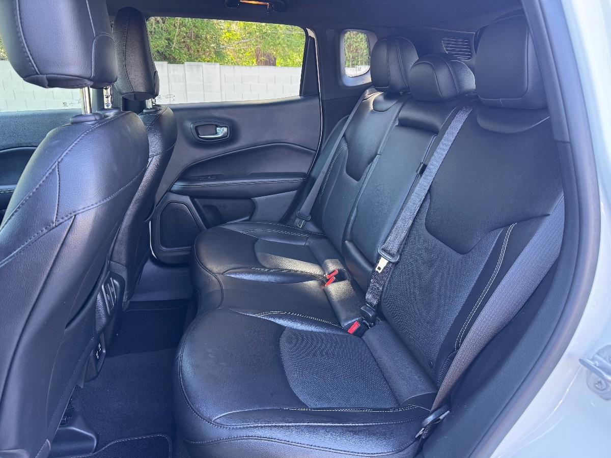 2021 Jeep Compass Altitude photo 10