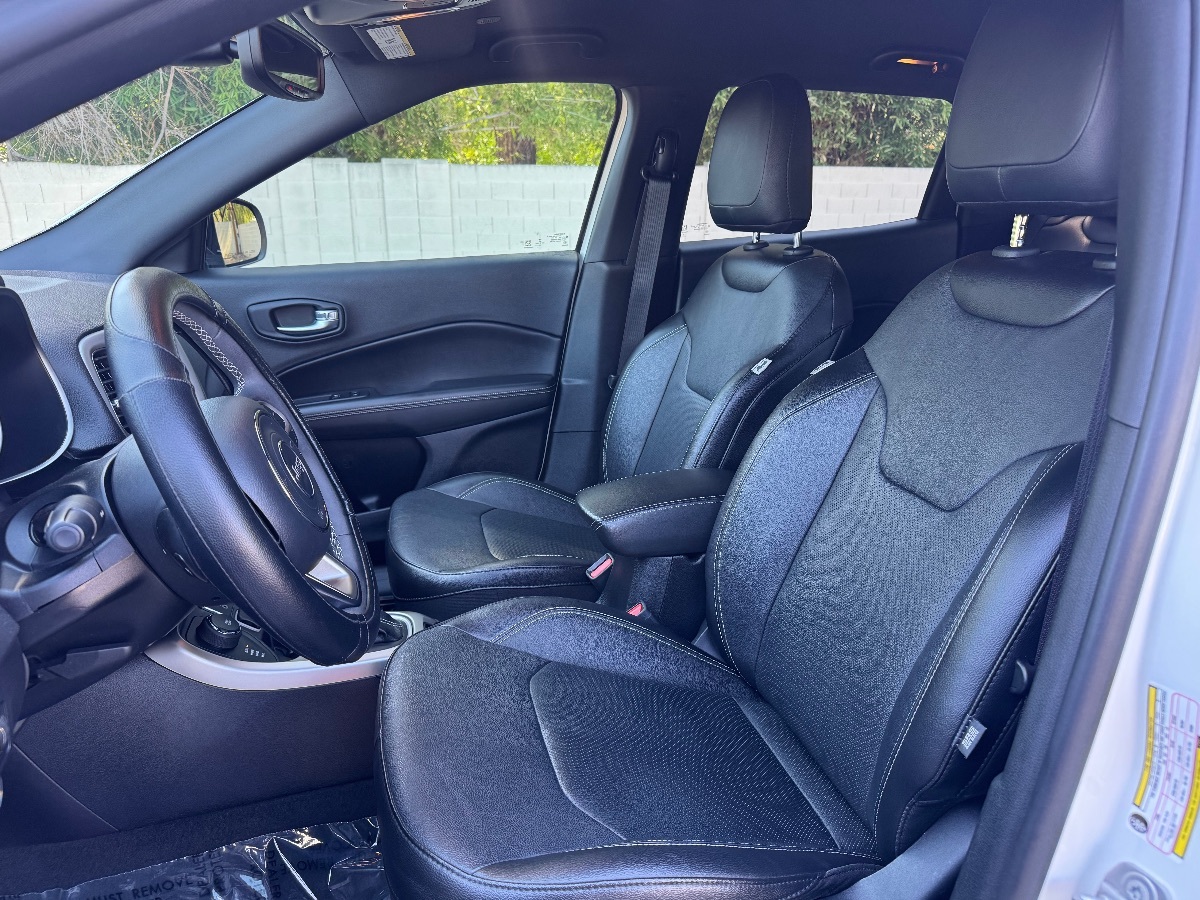 2021 Jeep Compass Altitude photo 14