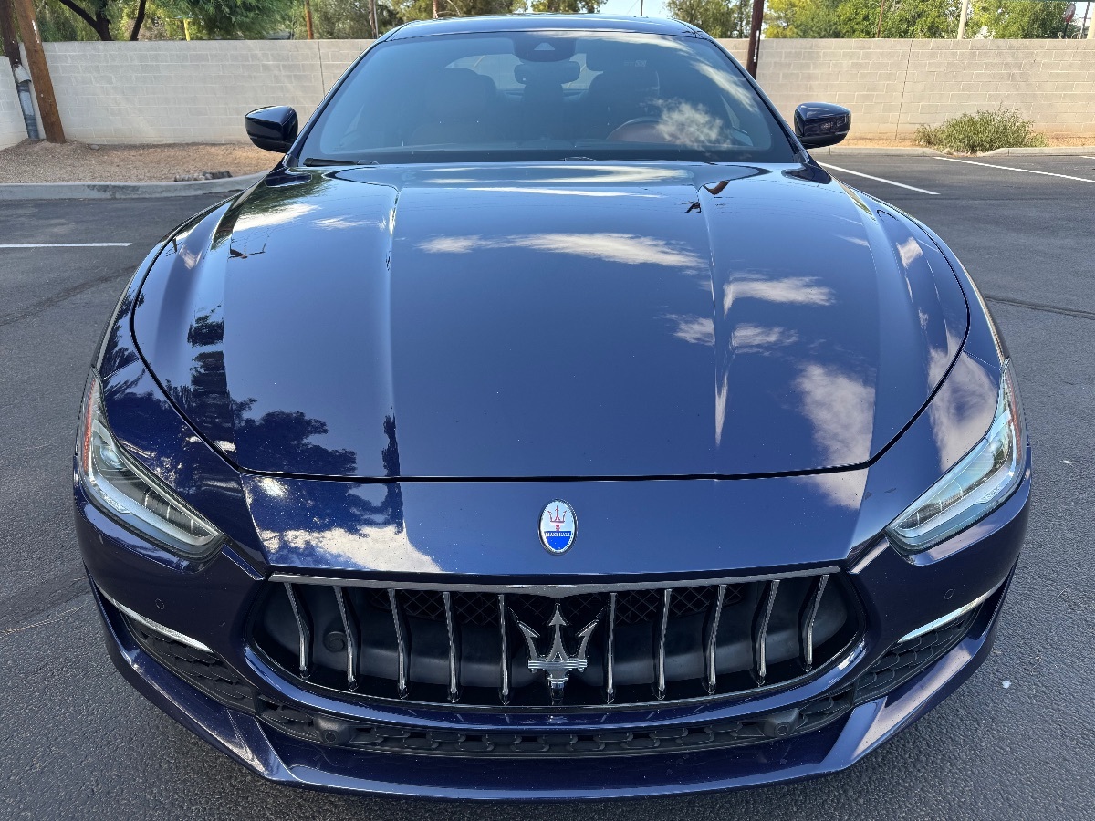 2018 Maserati Ghibli GranLusso photo 3