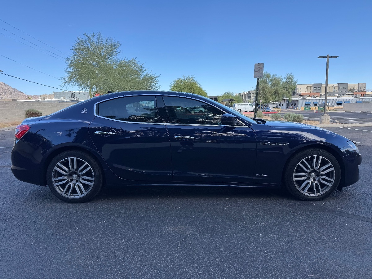 2018 Maserati Ghibli GranLusso photo 6