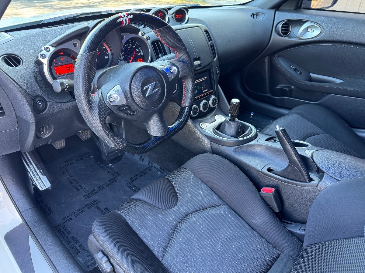 2020 Nissan 370Z photo 14