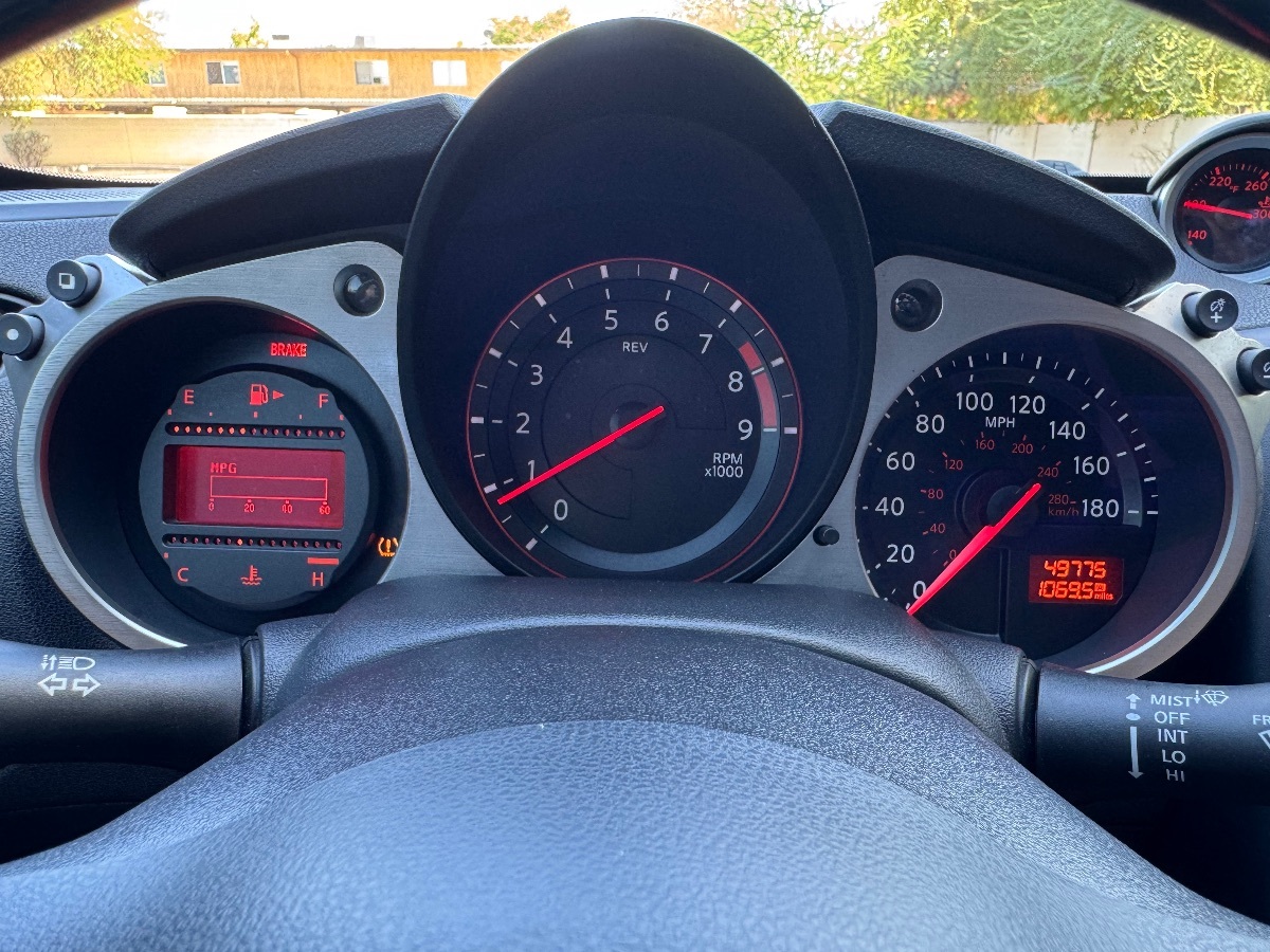 2020 Nissan 370Z photo 15