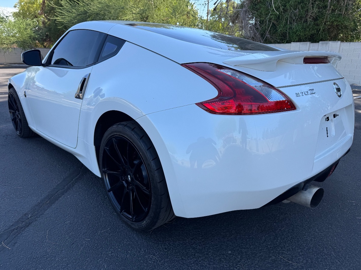 2020 Nissan 370Z photo 9