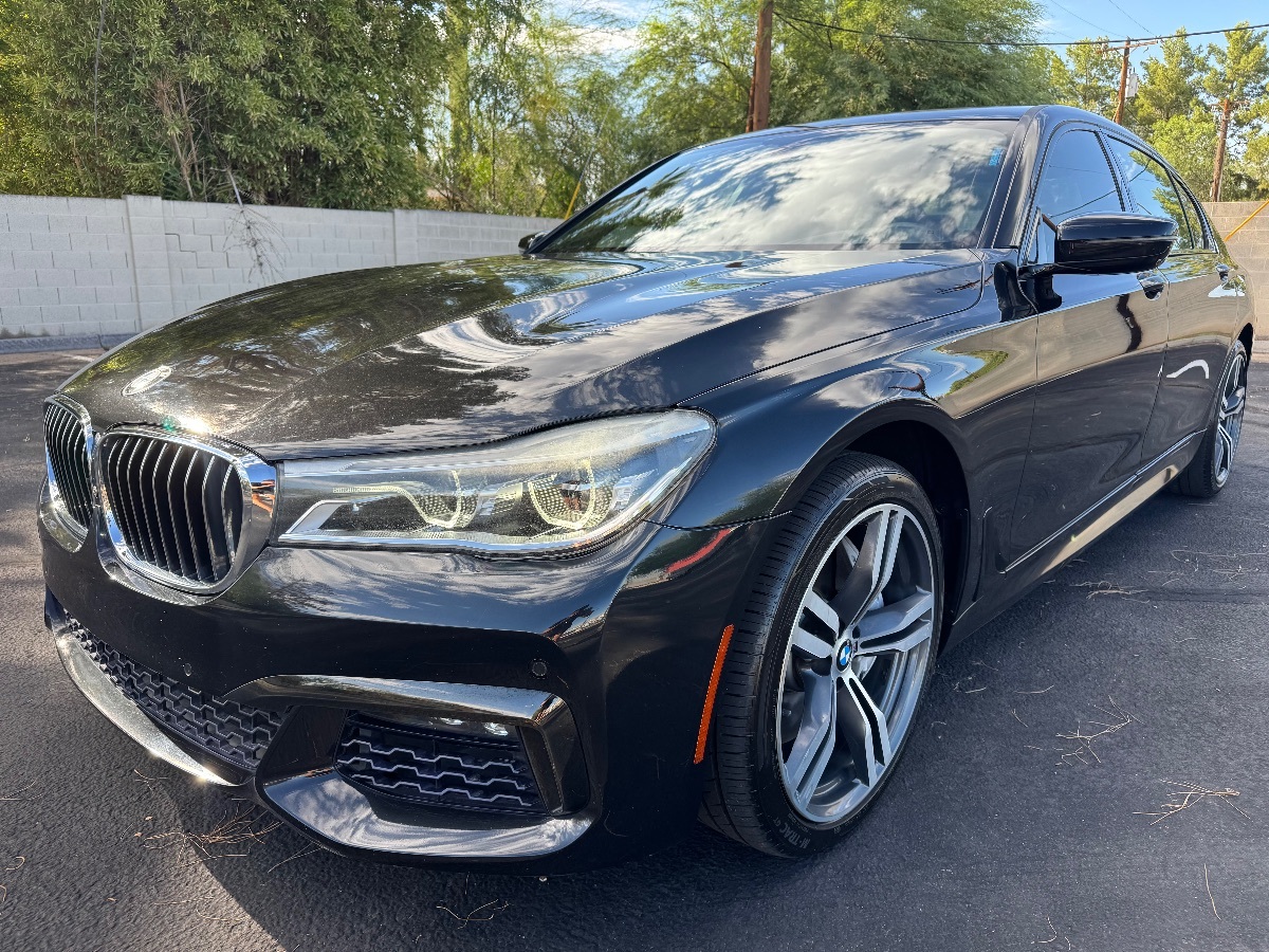 2016 Bmw 750i xDrive photo 2