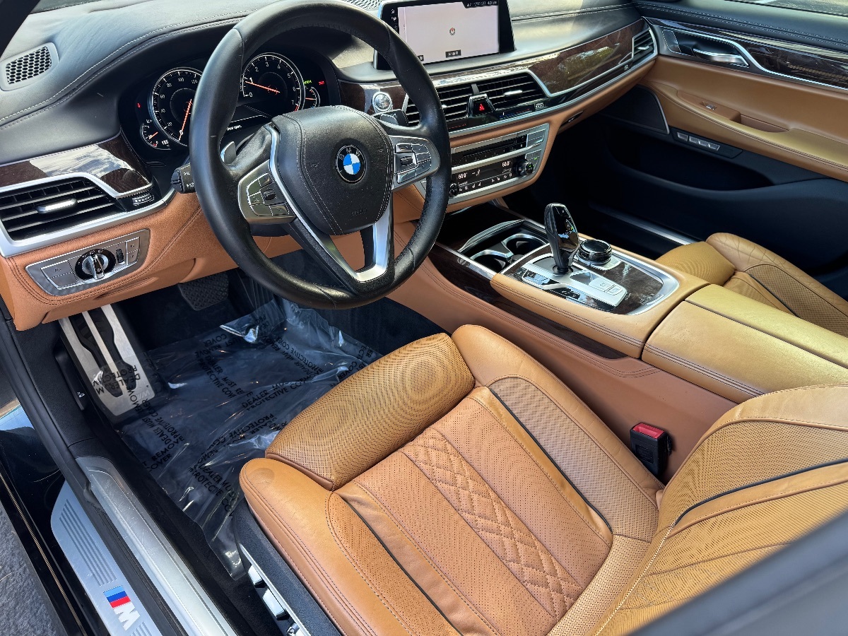 2016 Bmw 750i xDrive photo 16