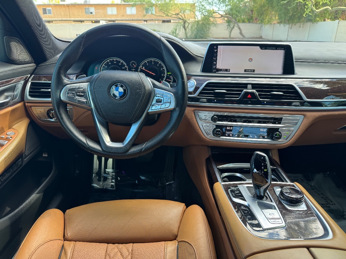 2016 Bmw 750i xDrive photo 17