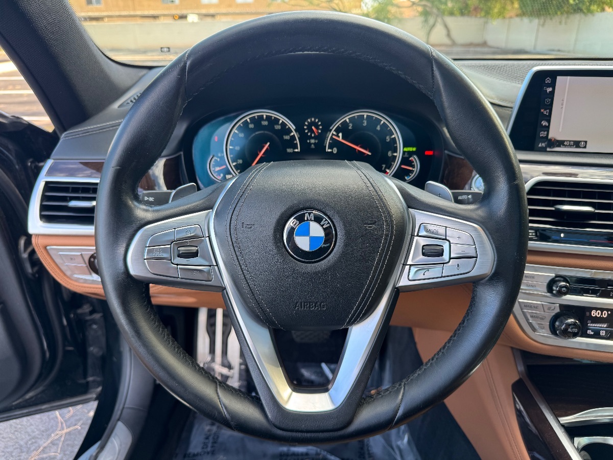 2016 Bmw 750i xDrive photo 18